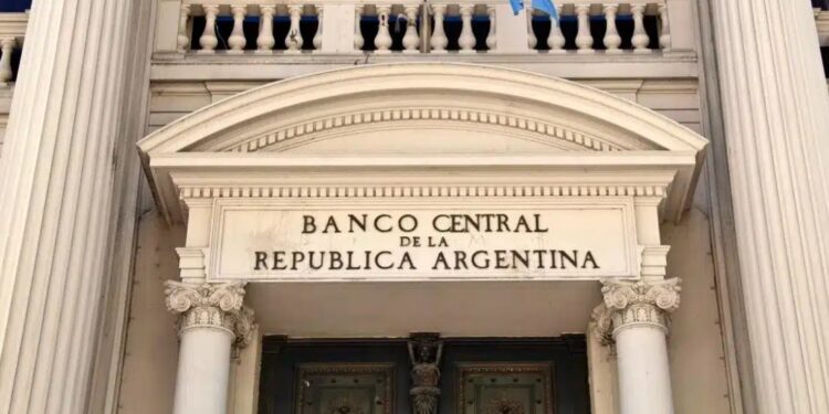 Fachada del Banco Central de la República Argentina.