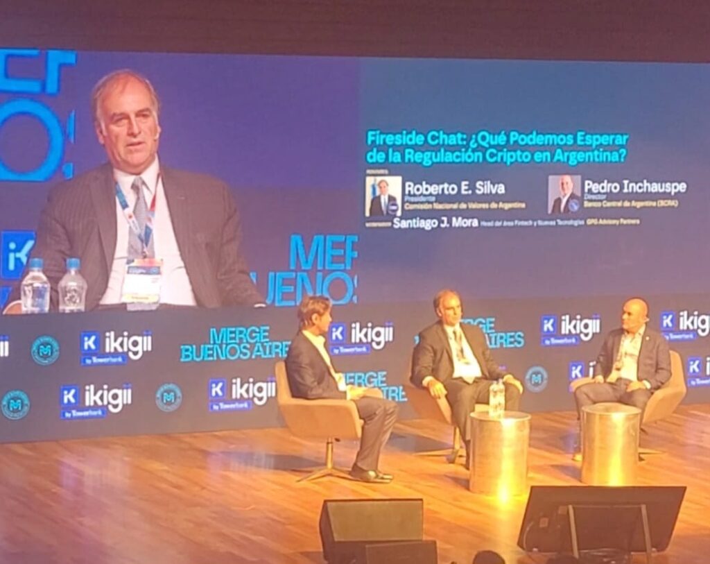 panel roberto e silva merge 2025