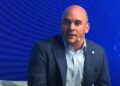 La regulación de criptoactivos en Argentina será uno de los temas centrales del Merge 2025, con figuras clave como Inchauspe y Silva a la cabeza. Fuente: captura de pantalla - Youtube @RoadShowOK