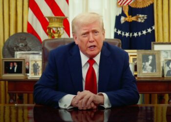 El discurso de Trump este jueves también abordó la competencia global en el ámbito de las criptomonedas. Fuente: YouTube.