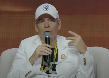 Max Keiser habla sobre Bitcoin ante la crisis monetaria que afecta al mundo.