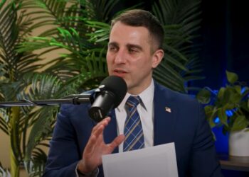 pompliano llama a promover el pensamiento critico