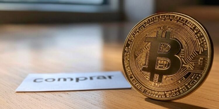 Imagen de una moneda de bitcoin y un cartel que dice "comprar".
