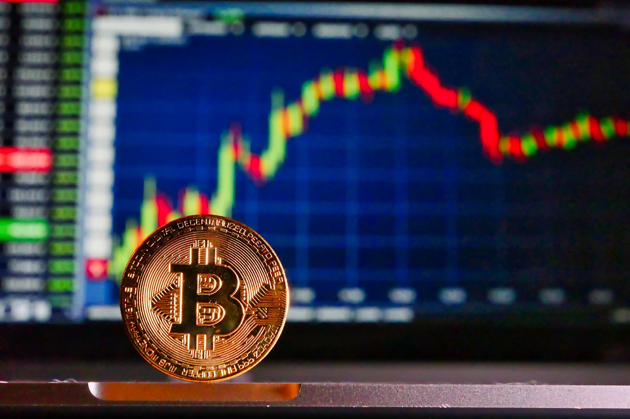 Le prix de Bitcoin est entré dans un état de tension