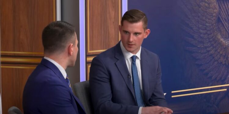 bo hines en entrevista con pompliano