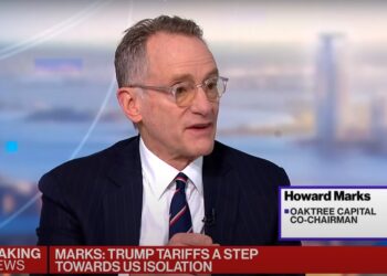 El legendario inversionista Howard Marks durante una entrevista televisiva