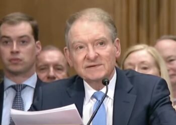 paul atkins asume como líder de la SEC