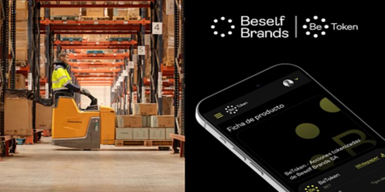 Logo de Beself-Brands con almacen de productos detrás.