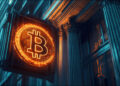 señalizacion de bitcoin en edificio histórico