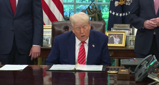 Trump anuncia un «acuerdo histórico» con el Reino Unido; bitcoin se dispara arriba de 100K
