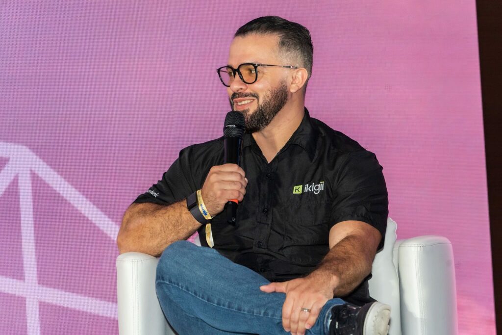Johan Hernandez, directivo de Towerbank.