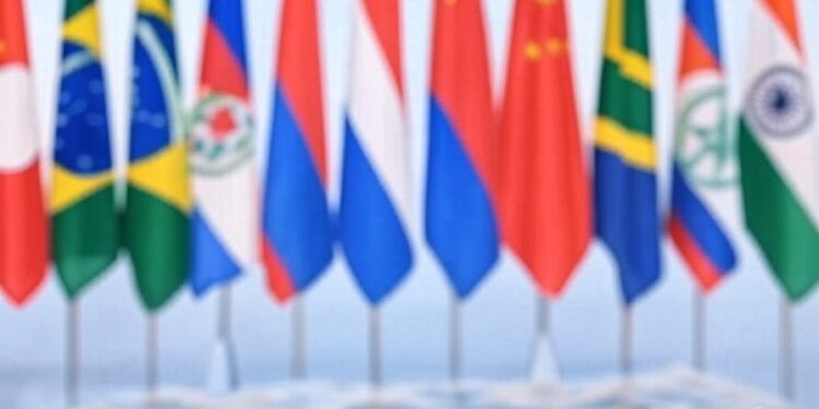 colombia-brics-desdolarizacion-banco