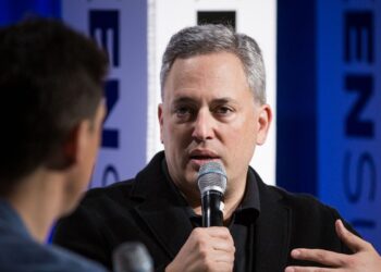 Según Sacks, la Ley GENIUS fue influenciada por la presión bancaria que teme perder terreno frente a las stablecoins.
