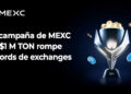 Logo de MEXC, copa plateada llena de monedas y de TON, fondo negro