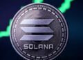 Moneda de solana con gráficas verdes.