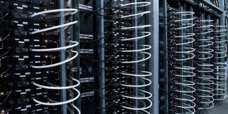 Hut8 está energizando una gran instalación de minería en Texas, EE. UU. Fuente: Hut8.com