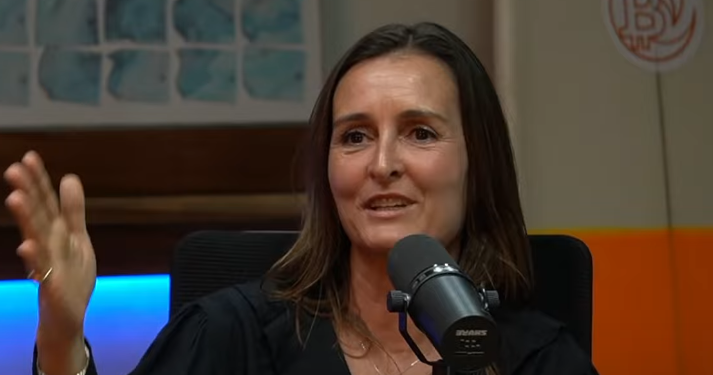 Gaelle, emprendedora estadounidense que construye un refugio para bitcoiners en El Salvador.