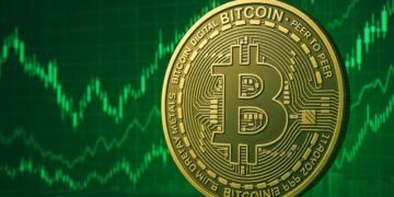 Bitcoin con gráficas verdes de fondo.
