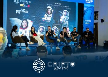 ponentes de la charla sobre Bitcoin: adopción y usabilidad en LATAm durante el evento Cripto Latin Fest 2025 en medellin