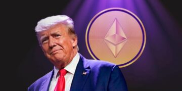 Trump con una moneda de ETH en el fondo.