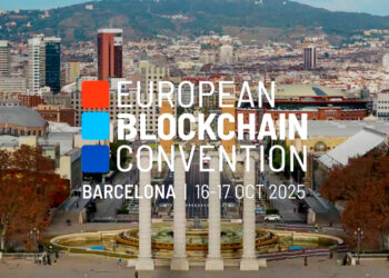 vista aerea de Fira - barcelona con el logo de European Blockchain Convention superpuesto, acompañado de las fechas 16 y 17 de octubre del 2025
