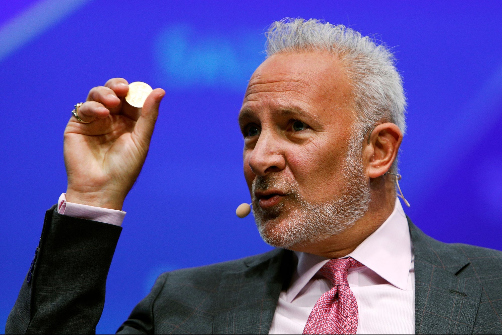 Peter Schiff cuestiona las nuevas hipotecas con bitcoin y USDC, “aumenta el riesgo” Peter Schiff cuestiona las nuevas hipotecas con bitcoin y USDC, “aumenta el riesgo”