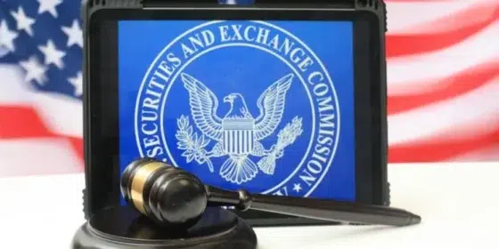 La SEC autoriza redenciones en especie para todos los ETF spot de criptomonedas
