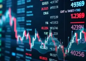 Una pantalla que proyecta gráficos de precios.