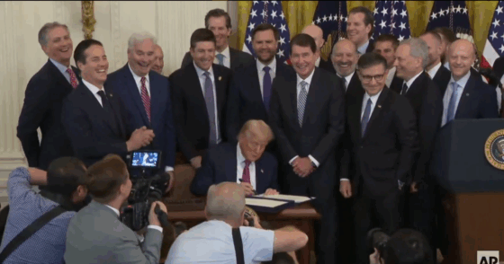 Ley de stablecoins es finalmente firmada por Trump