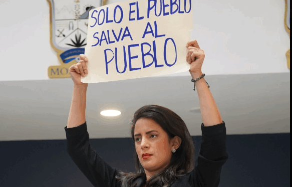 Claudia Ortiz, diputada de El Salvador habla sobre bitcoin y la adopción gubernamental.