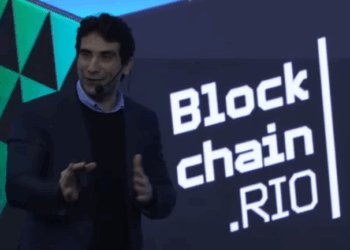 Gabriel Galípolo, presidente del Banco Central de Brasil habla en el evento Blockchain in Rio.