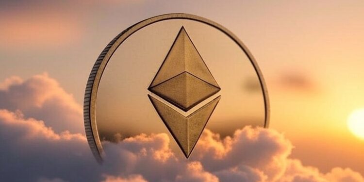 Una moneda de Ethereum en el cielo.