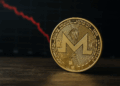 Cae el precio de monero (XMR). Fuente: imagen generada mediante Dall-E, de OpenAI, por CriptoNoticias.