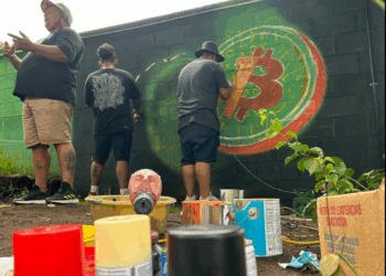 Mural de Bitcoin en Berlín de El Salvador.