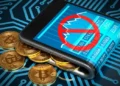 varios bitcoins saliendo de una billetera sancionada
