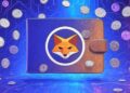Una billetera digital de color violeta con la imagen de un zorro naranja en un entorno tecnológico junto a monedas de plata.