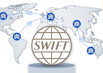 Logo de Swift sobre un mapa mundi conectado a través de líneas