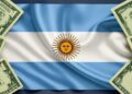 Bandera de Argentina rodeada de dolares.