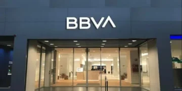 fachada del bbva en europa