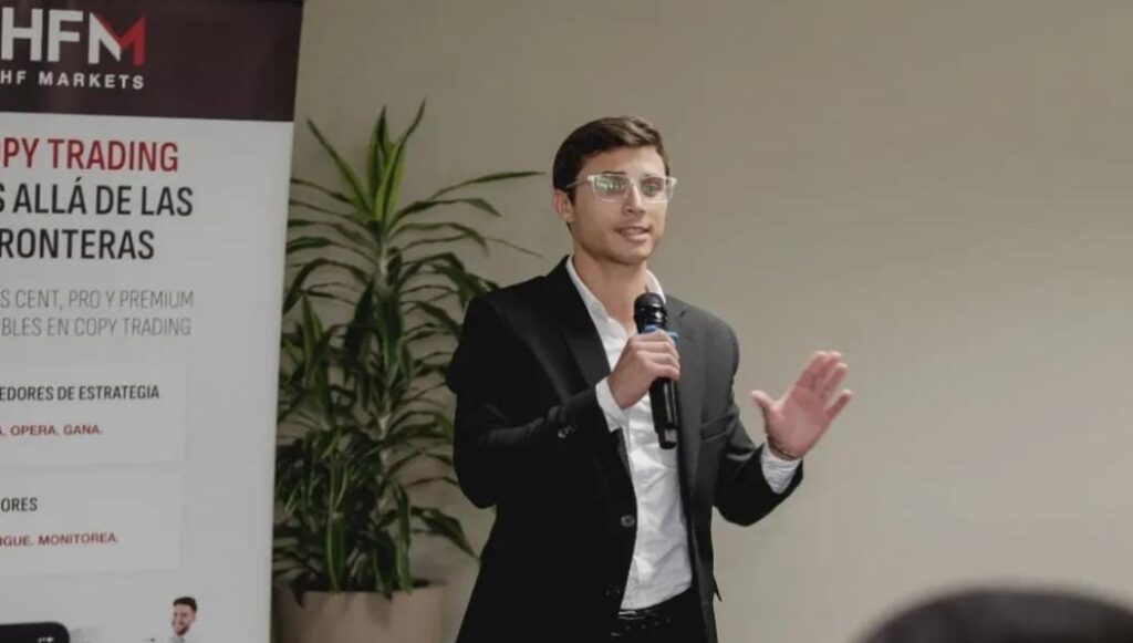 Photograph of cryptocurrency technical analyst Emanuel Juárez.