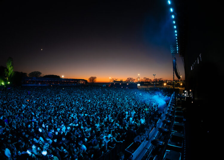 Foto de show vendido en NFT por BOMBO.