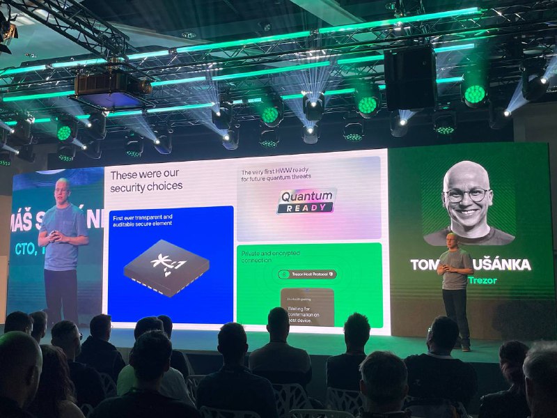 Tomáš Sušanka, CTO of Trezor, on stage with a presentation on hardware wallet.