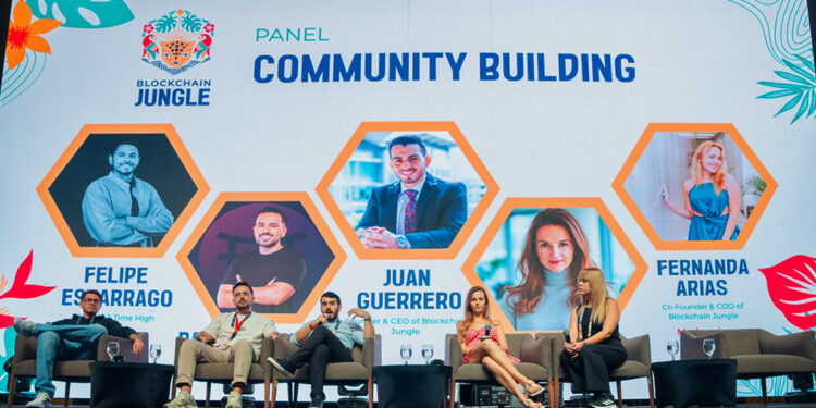 Panel Community Building del evento Blockchain Jungle 2025 en Costa Rica