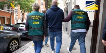Influencer español es detenido por la Guardia Civil en España.