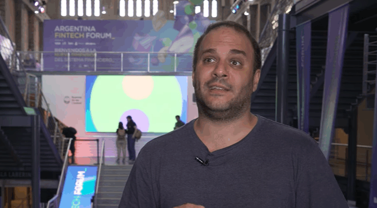 Julián Colombo, director general de Bitso en Argentina.