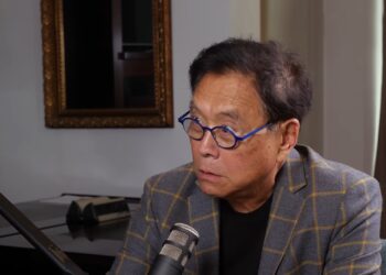 Fotografía del inversionista Robert Kiyosaki,