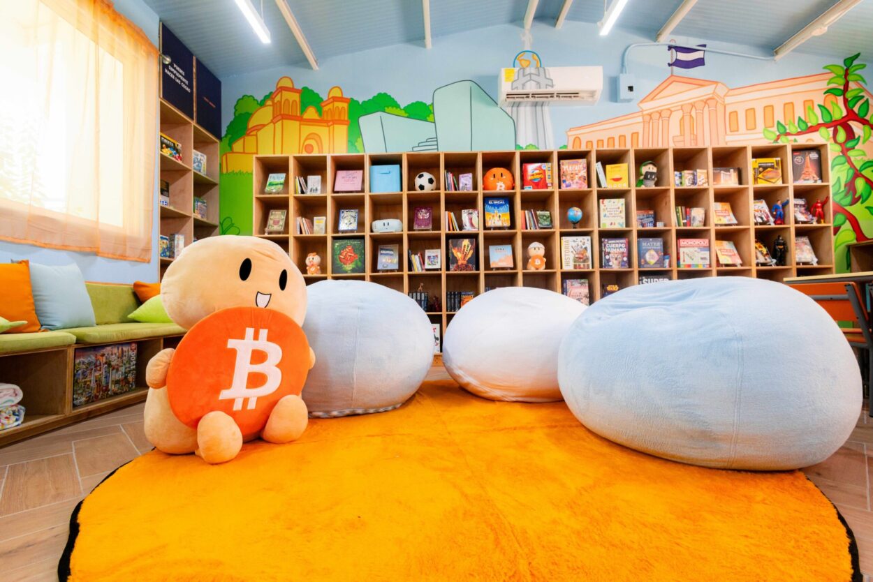 El Salvador inaugura su tercera Zona Bitcoin en Panchimalco