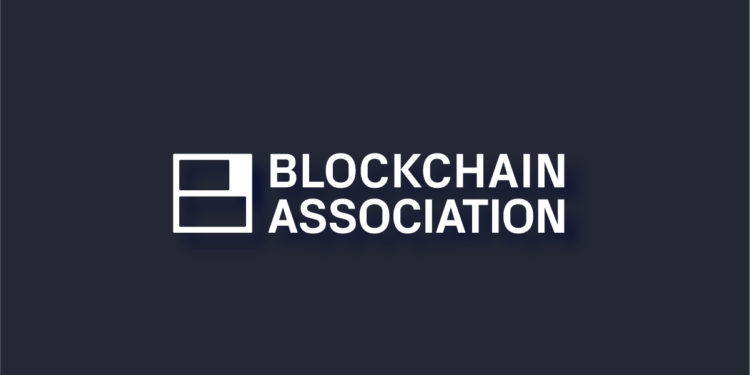 Imagen en blanco y negro con loco de la Blockchain association