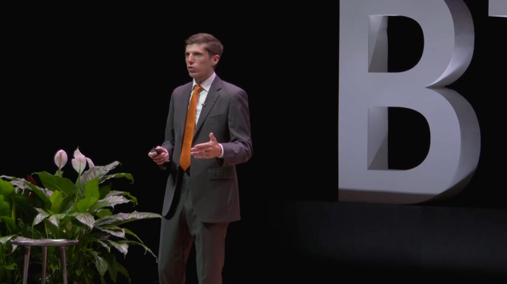 Fotografía de Michael Goldstein, presidente y fundador del Instituto Satoshi Nakamoto.