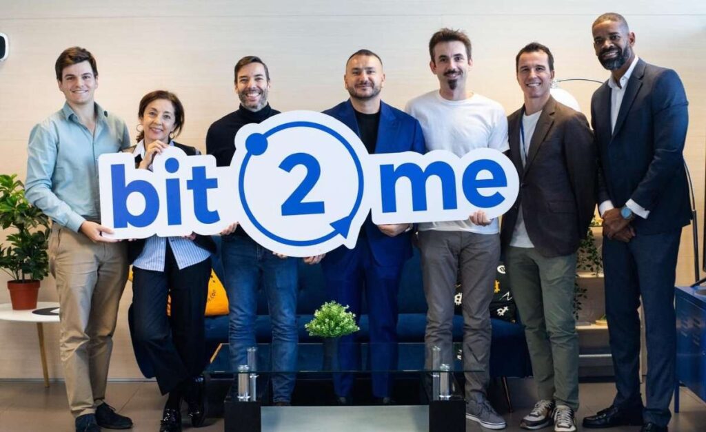 Foto del equipo de Bakinter y Bit2me.